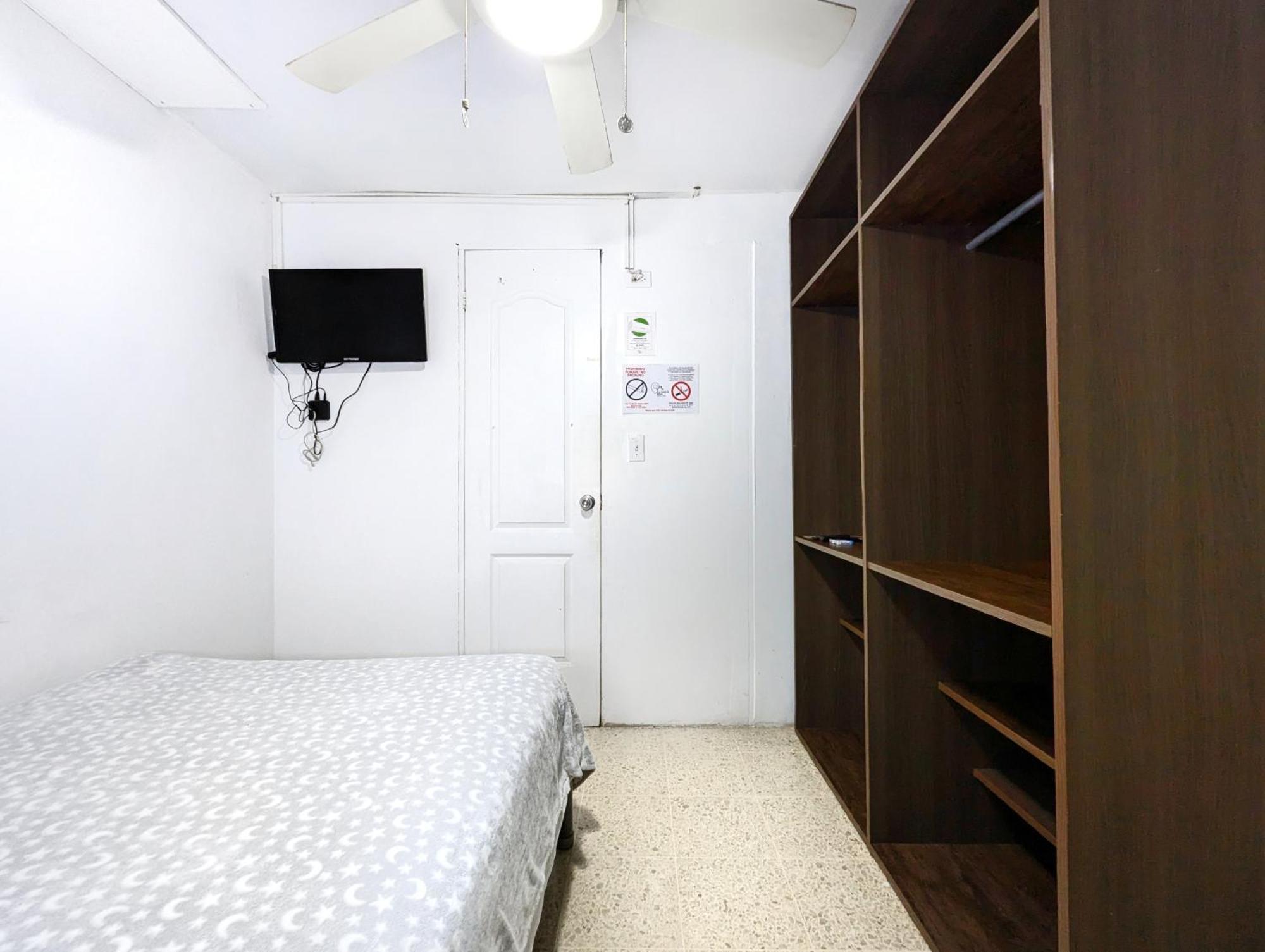 Hostal Yoha Panamaváros Szoba fotó